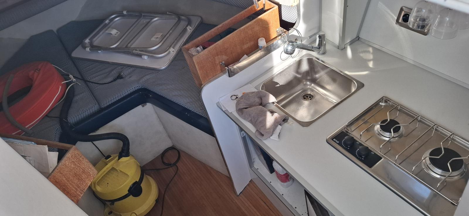 guy couach Guy couach