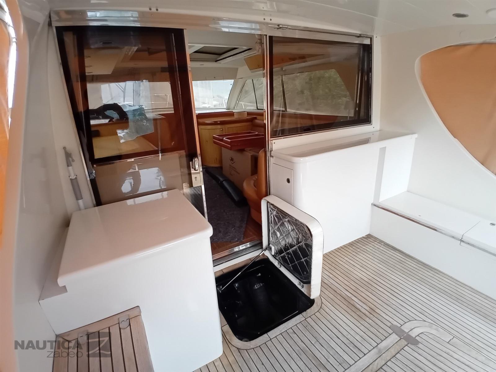 solare Solare 43 lobster