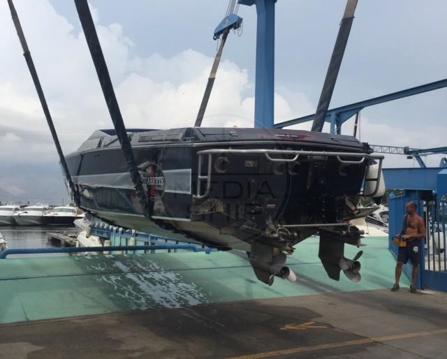 cigarette r.t. Cigarette 38 top gun