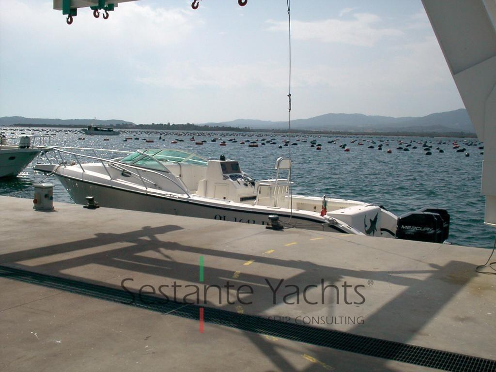 mako marine Mako 333 attak