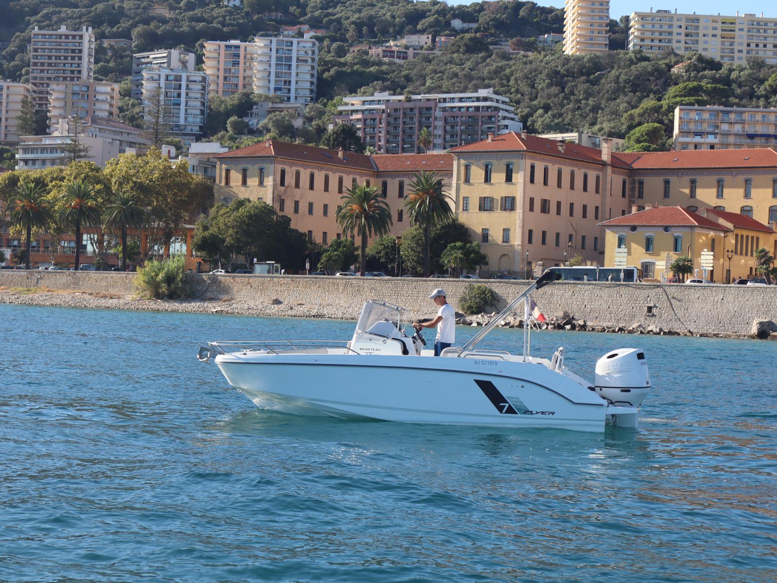 beneteau Flyer 7 spacedeck