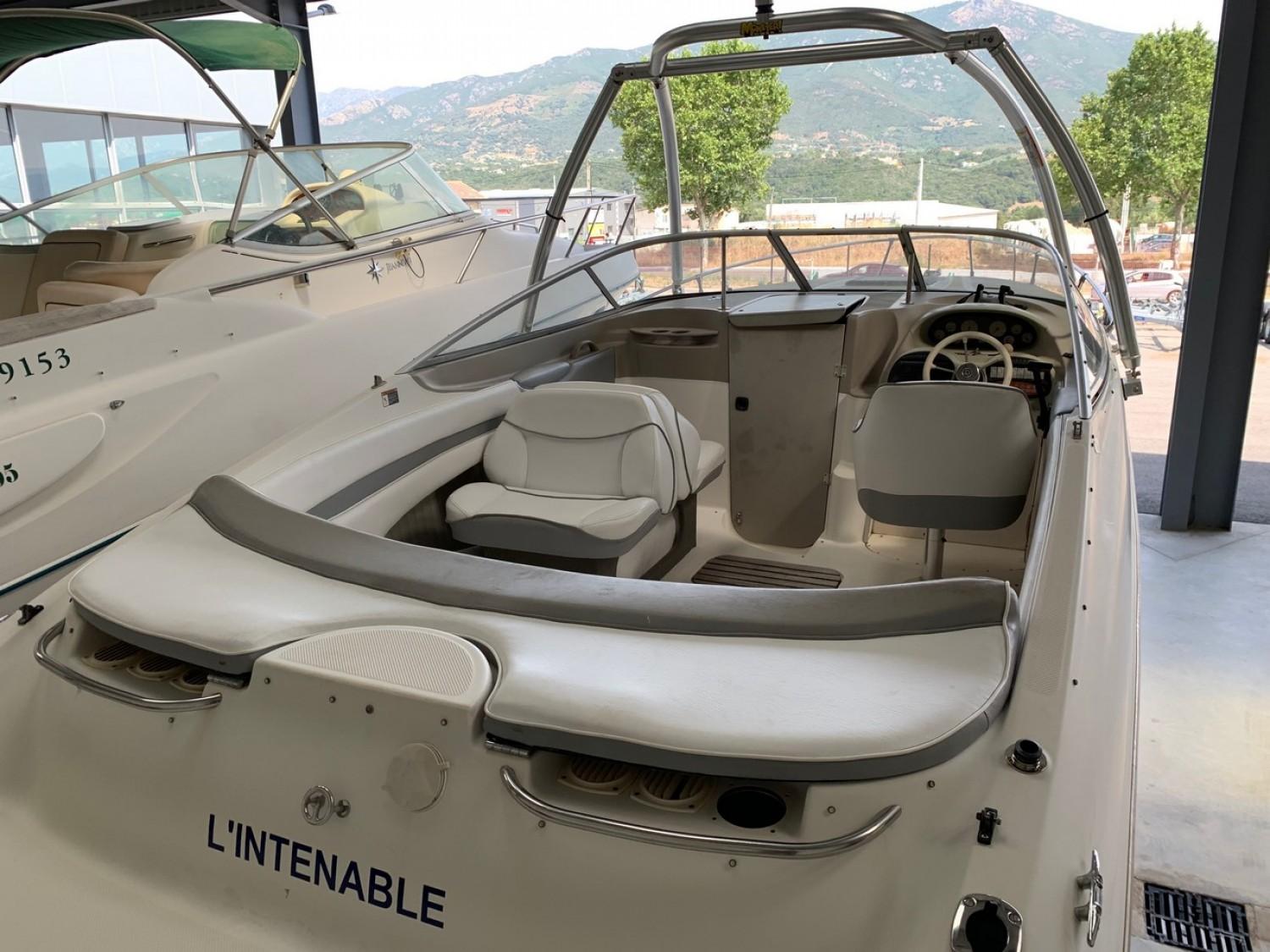 bayliner Capri 2352