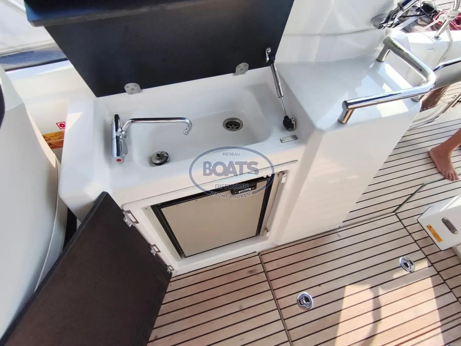 jeanneau Leader 30