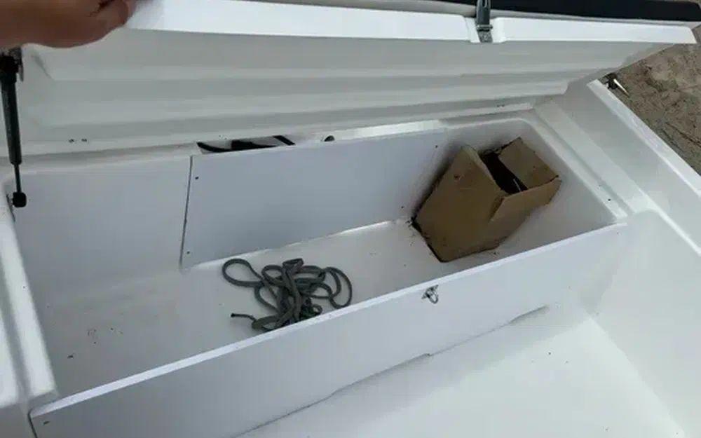 b2 marine Cap ferret 135 fishing