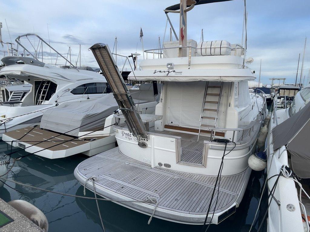 sasga yachts 42 fly
