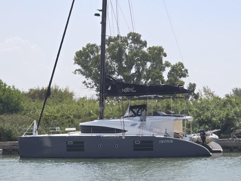 c.n.catamaran center Nyx 565
