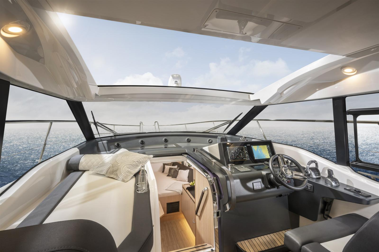 bavaria yachts Sr35 hard top
