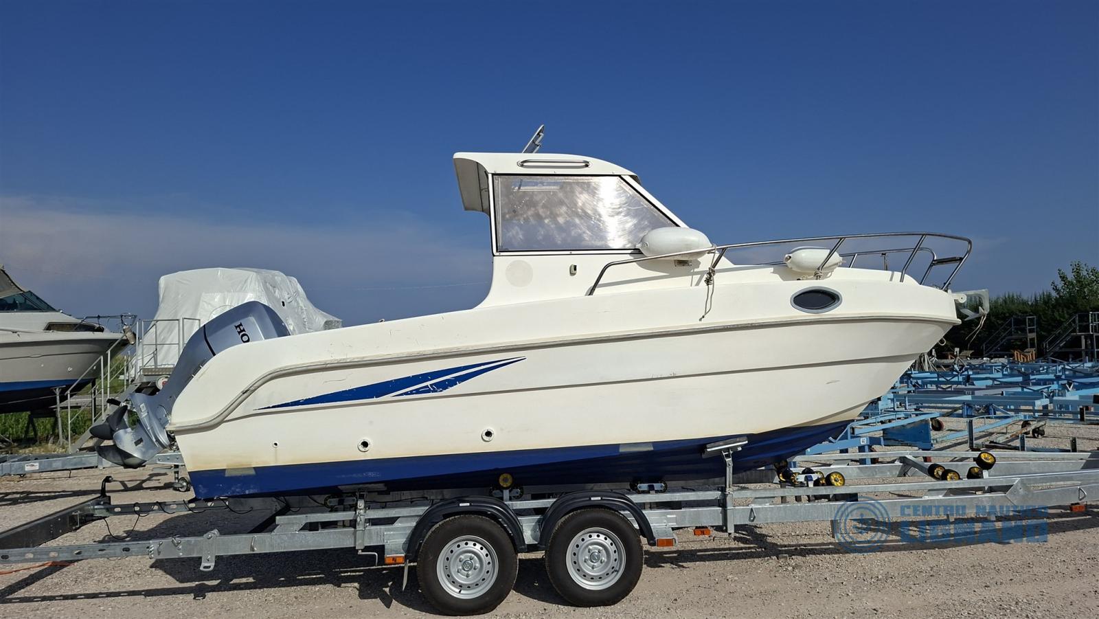 saver Manta 600 fish
