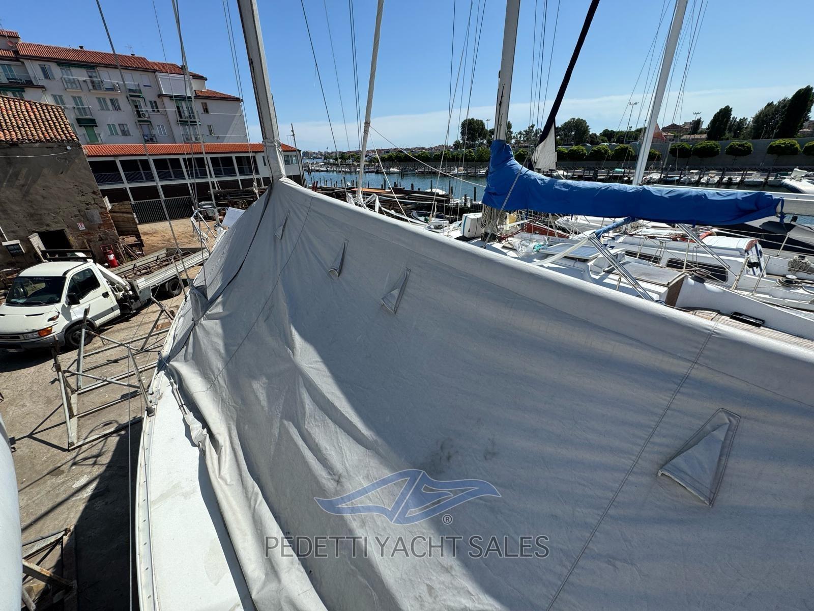 beneteau First 345