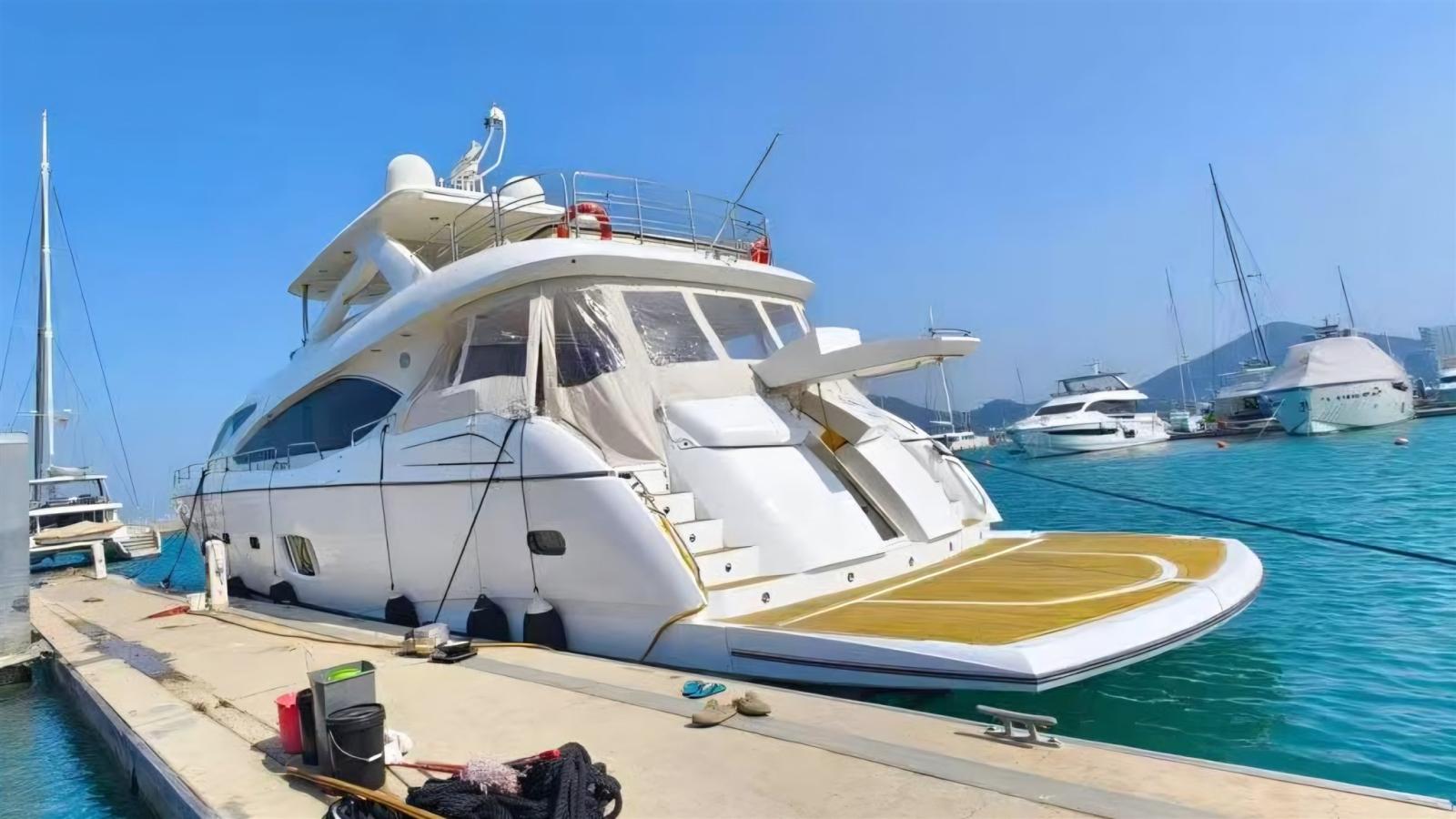 sunseeker 88 yacht
