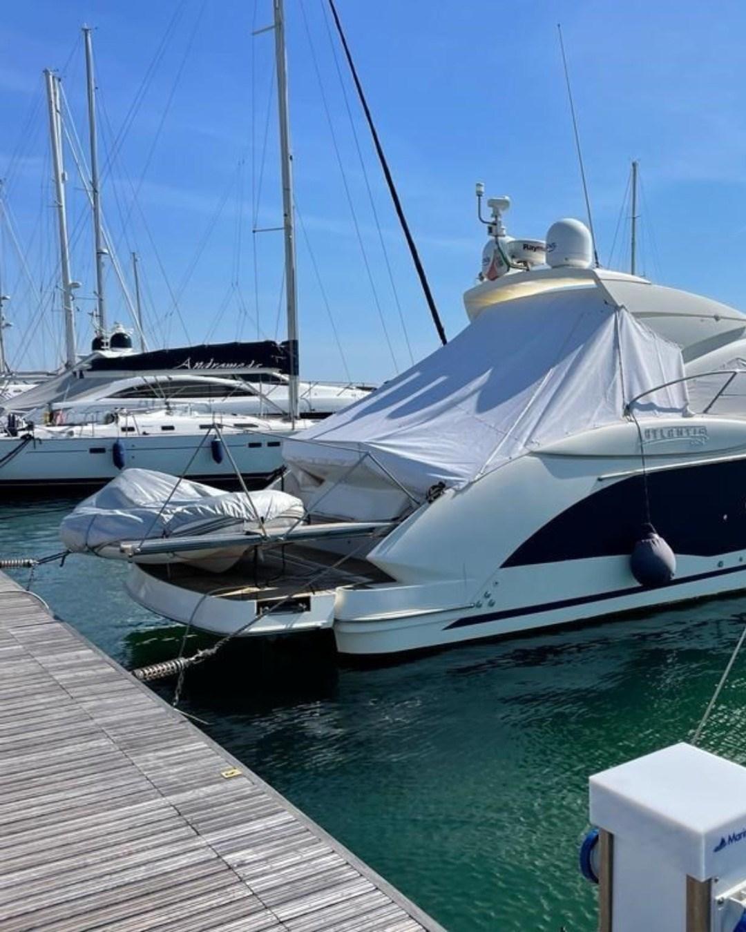 azimut Atlantis 50x4