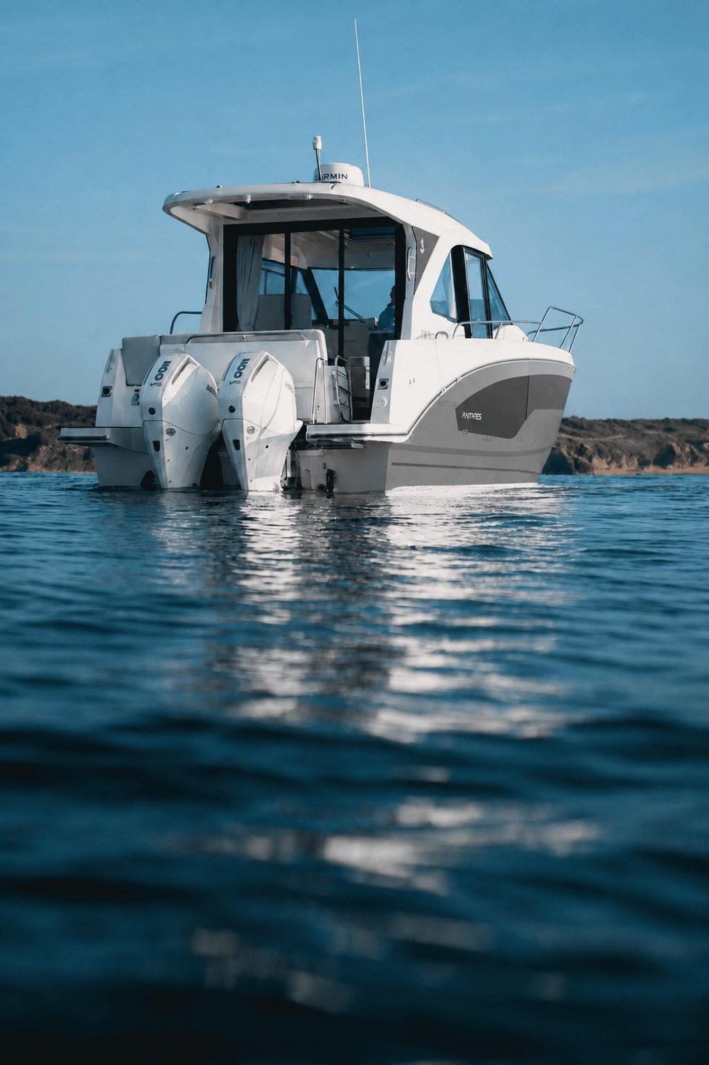 beneteau Antares 9 md.2025