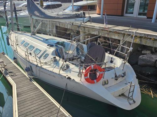Beneteau first 41s5