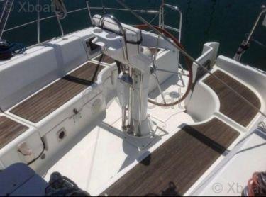 beneteau Oceanis 323
