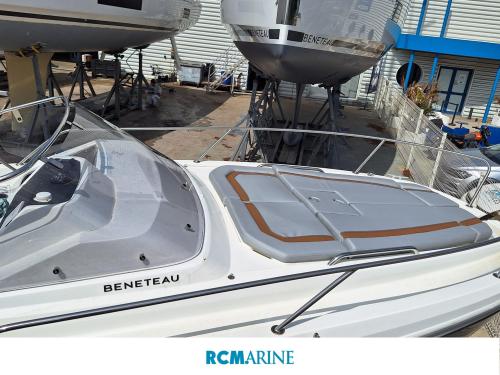 Beneteau flyer 8 sundeck v2