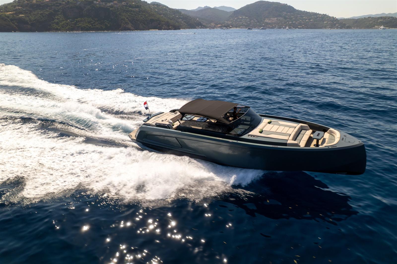vanquish yachts Vq 54