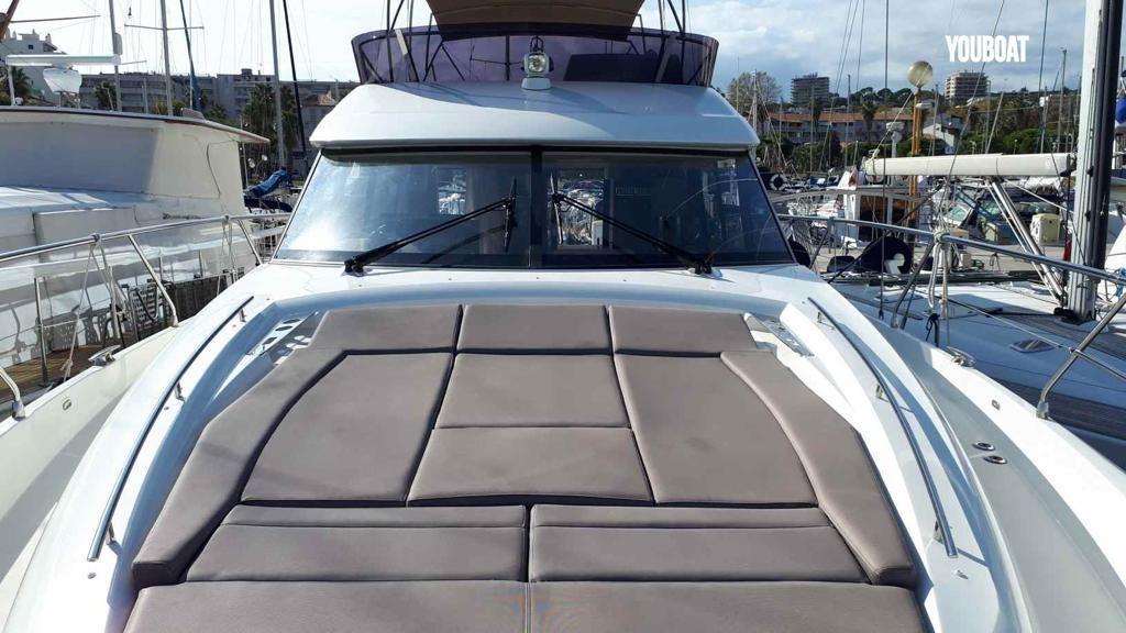 prestige 560 fly