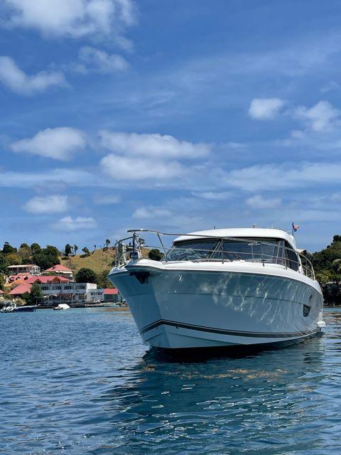 riviera yachts 4400 sport yacht