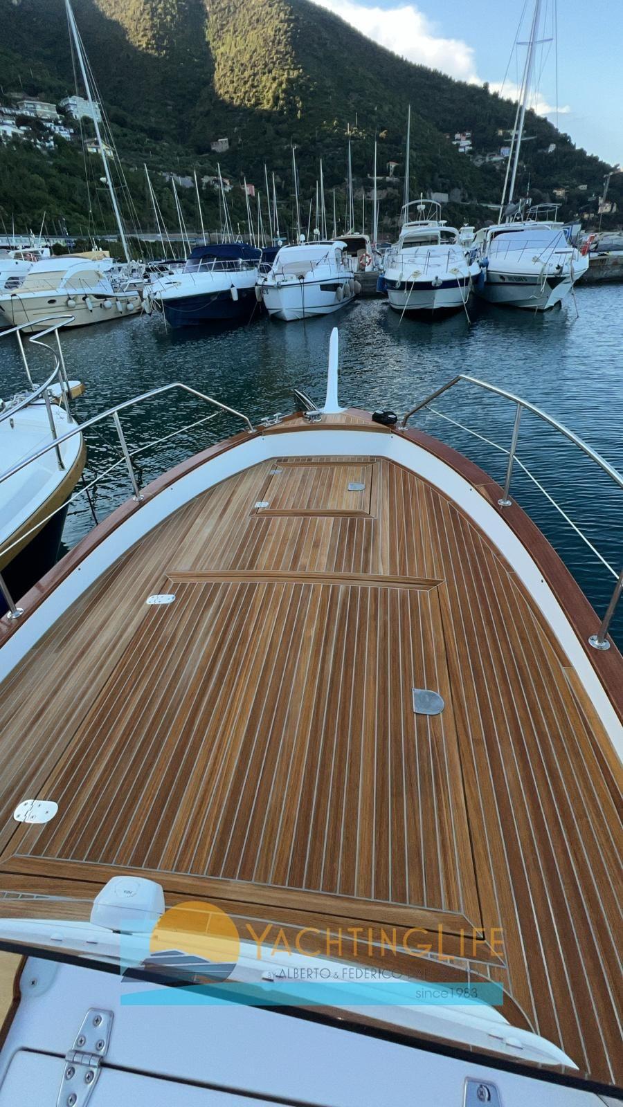 sciallino Sciallino 23' semi cabin