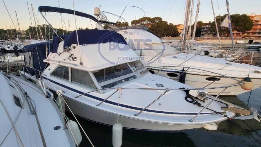 bertram Bertram 28 fly