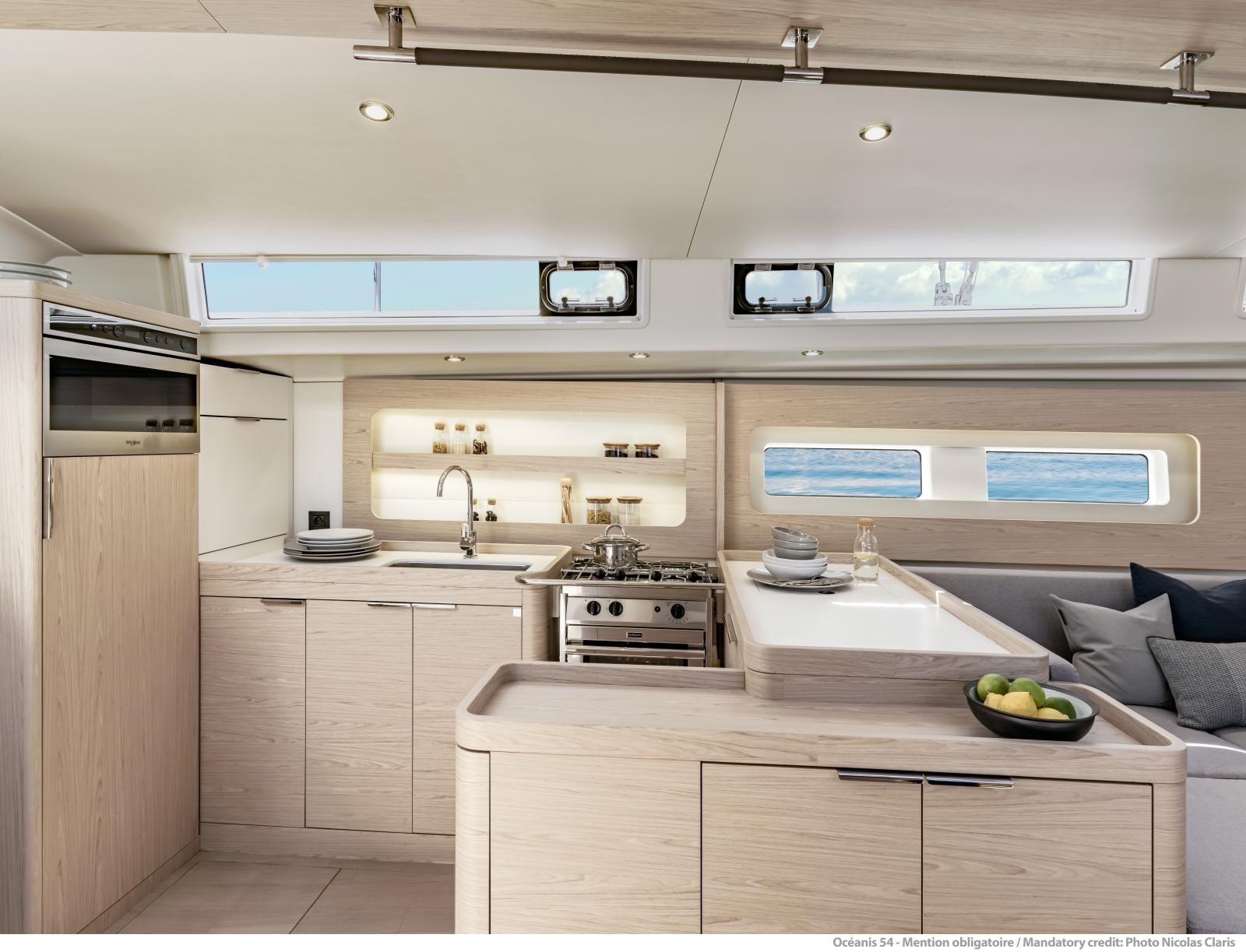 beneteau Oceanis yacht 54