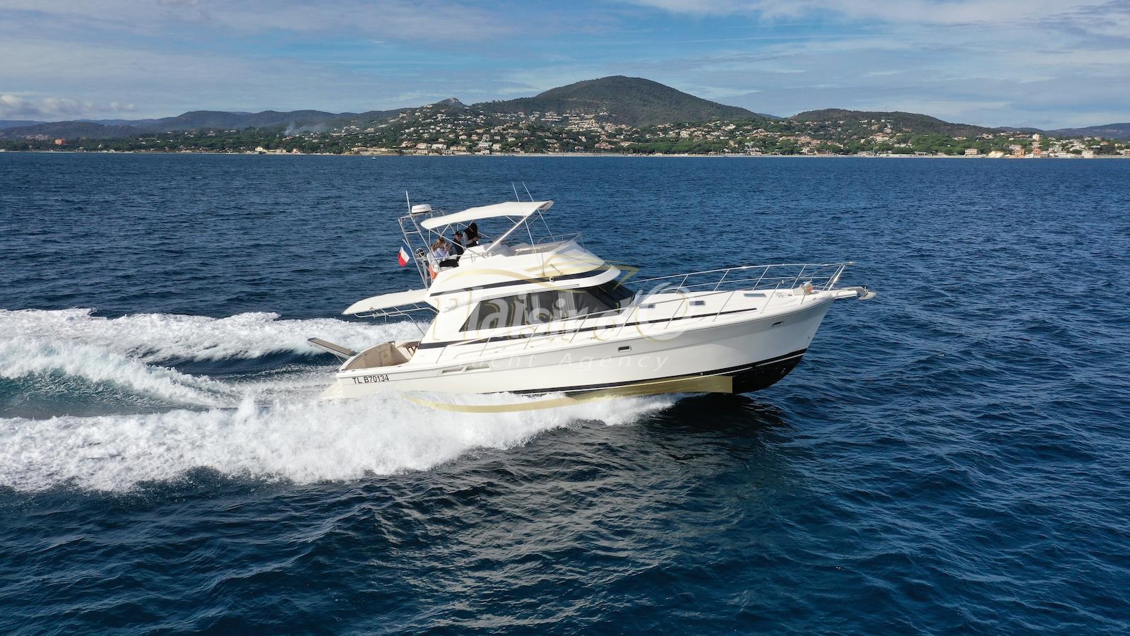 riviera 43 Fly