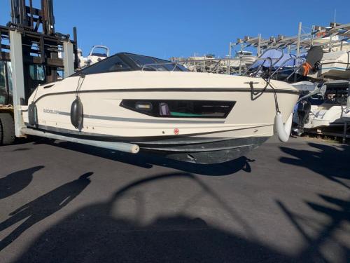 Quicksilver activ 755 cruiser