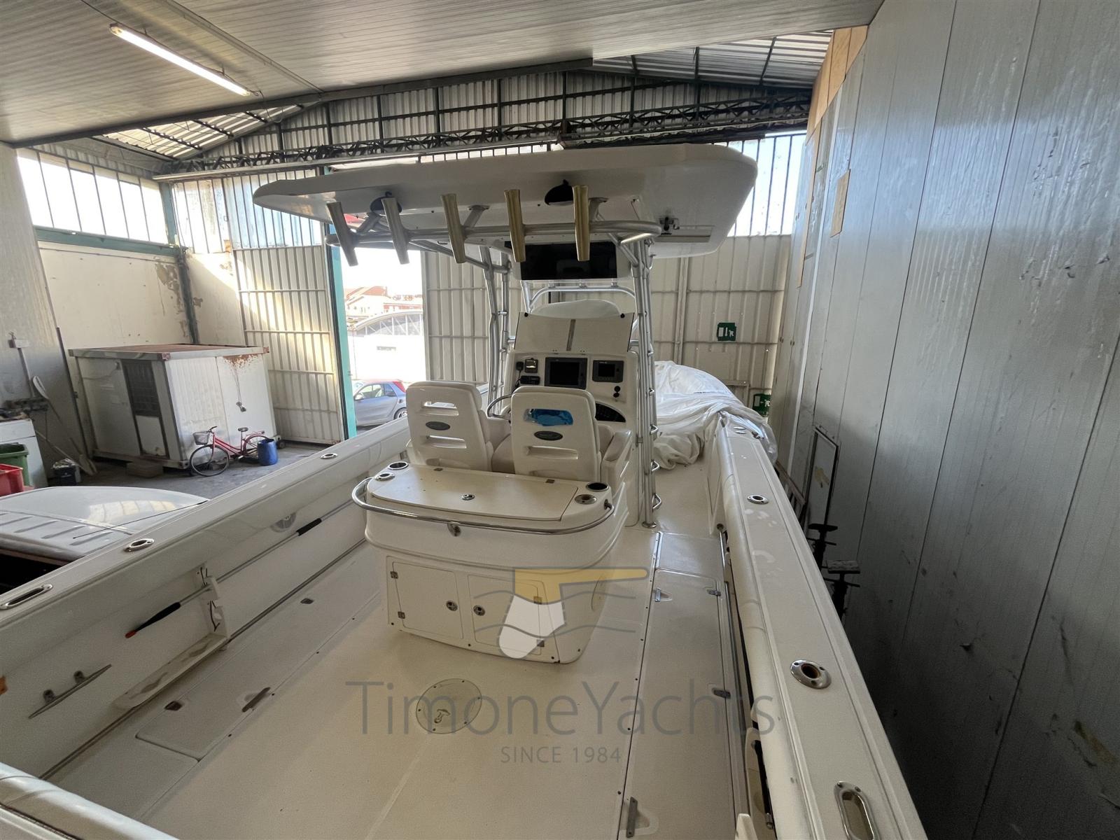 boston whaler Outrage 320
