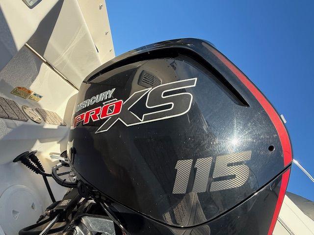 quicksilver Activ 555 open