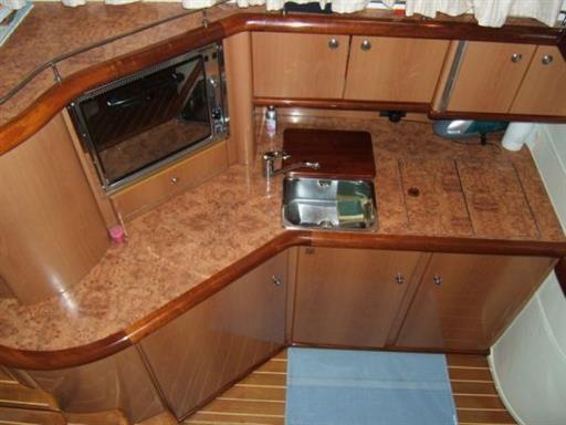 sealine F44
