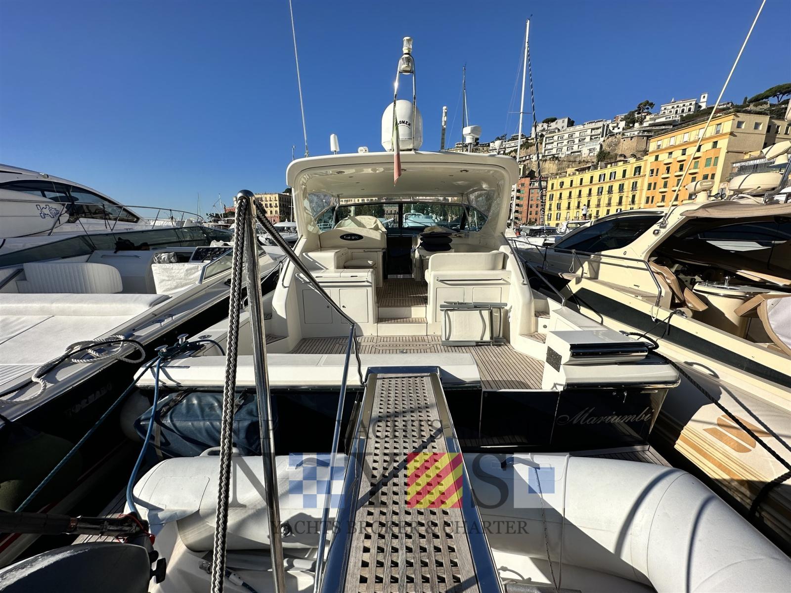 uniesse 48 open