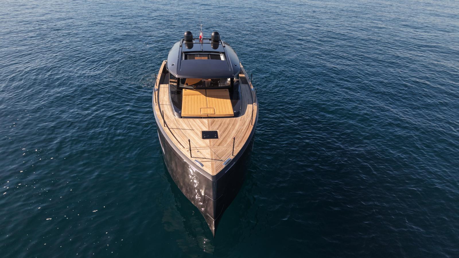 pardo 52gt
