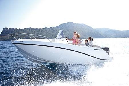 quicksilver Activ 555 open