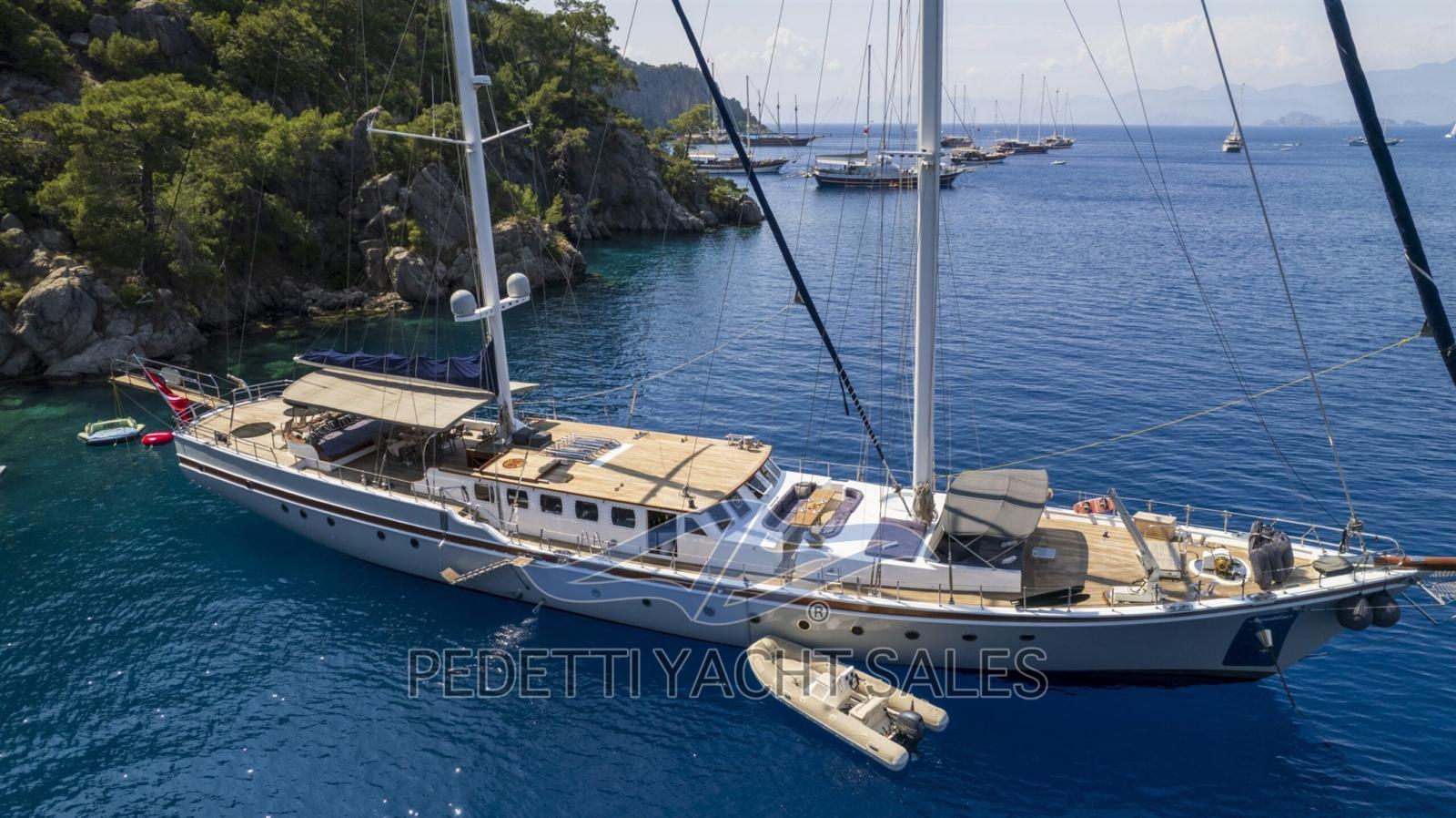 custom goletta Nautilus goletta 38