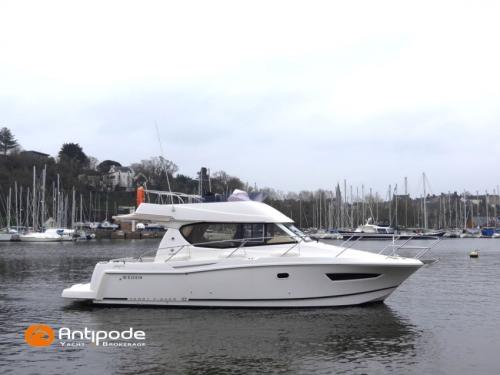 Jeanneau merry fisher 10