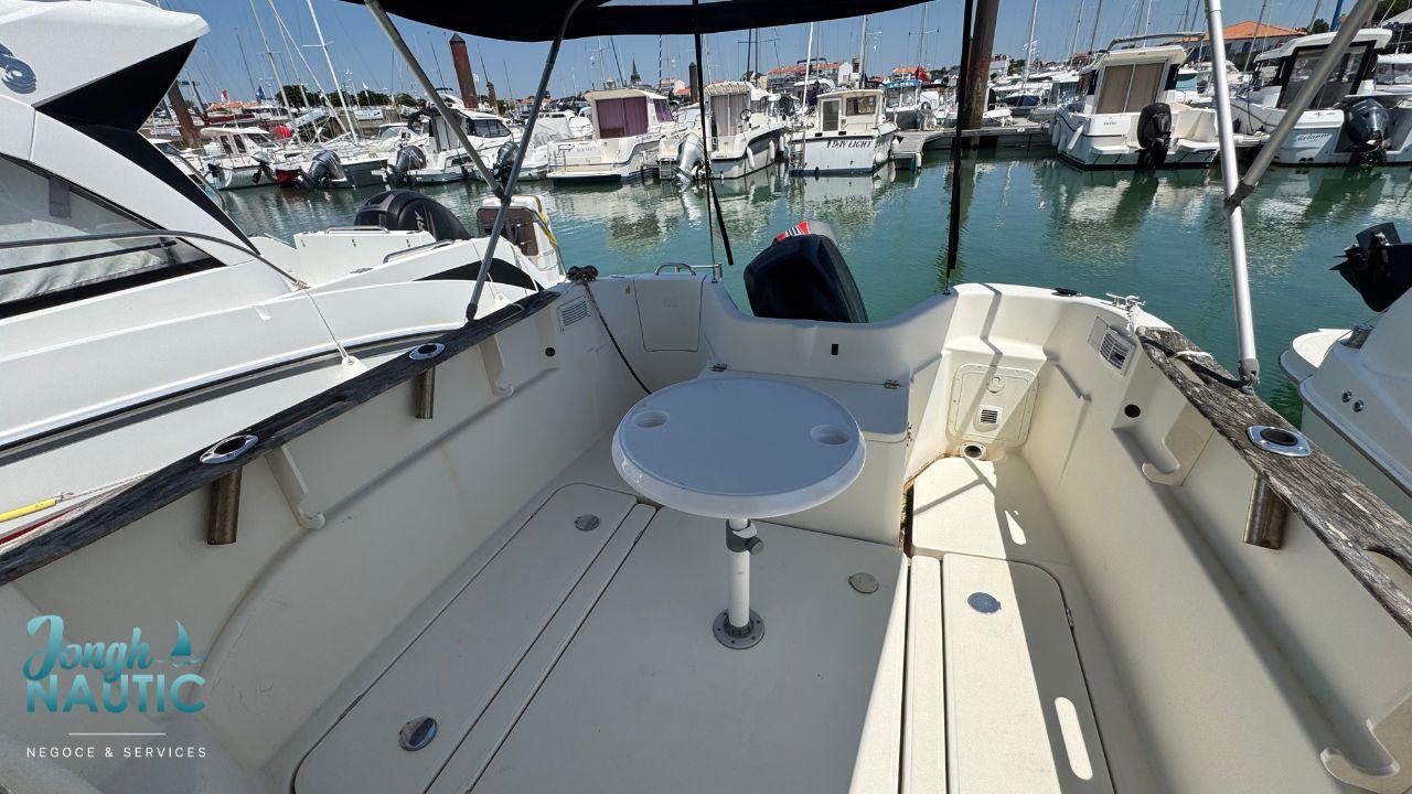 quicksilver 640 pilothouse