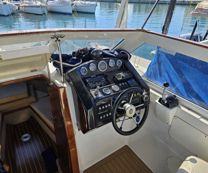 astillero rico Bayliner ciera costero
