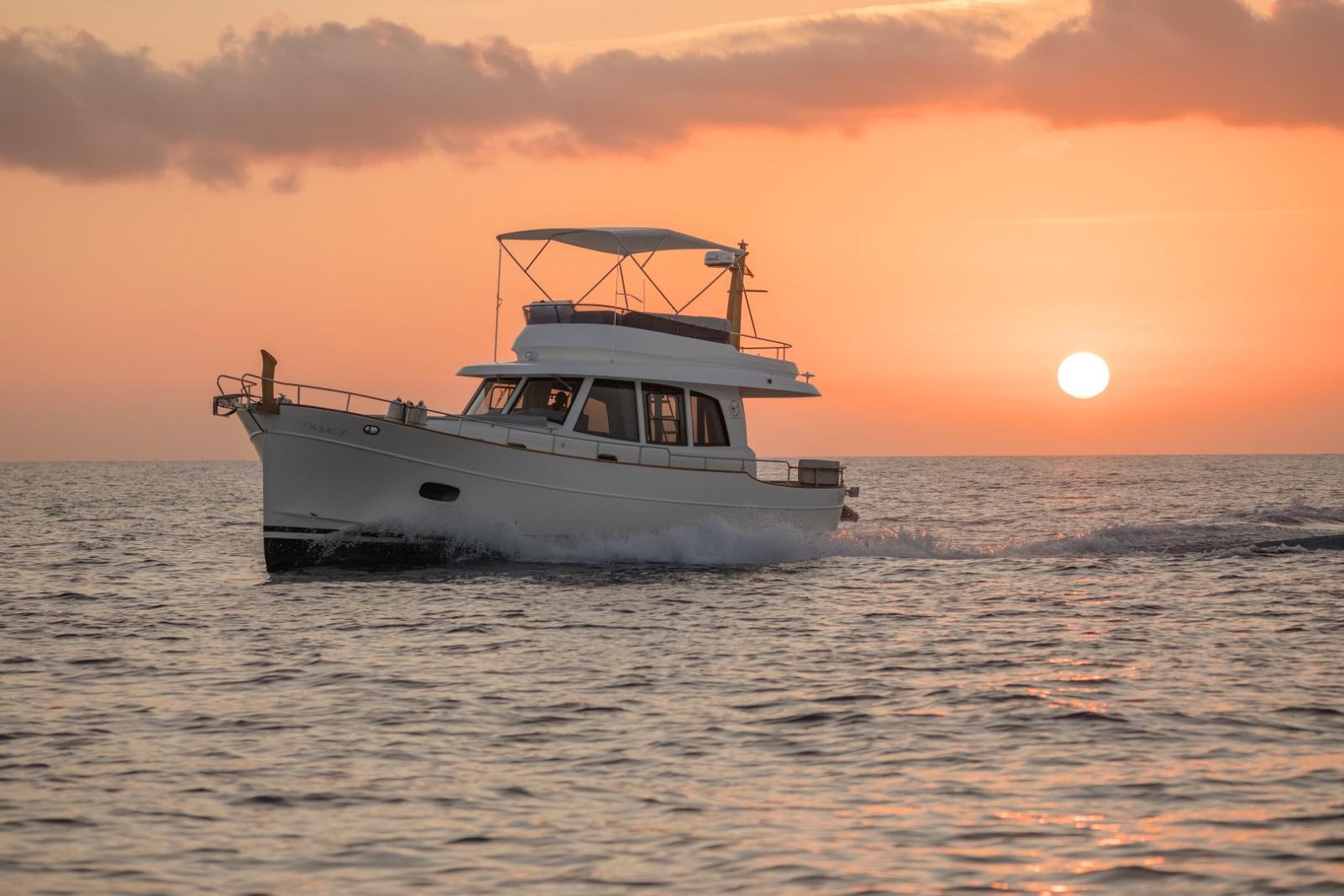 sasga yachts Menorquin 42
