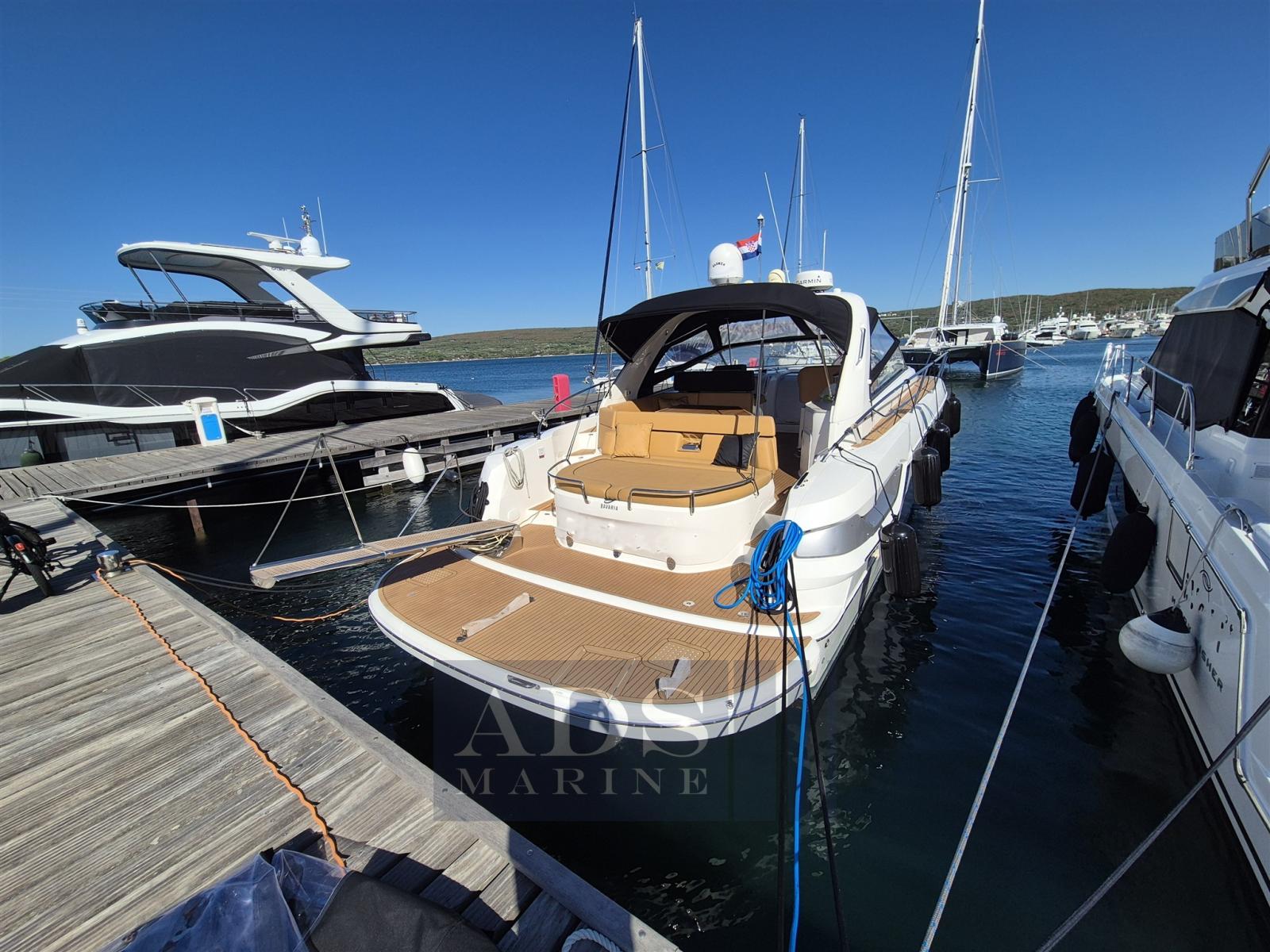 bavaria yachts Sport 43