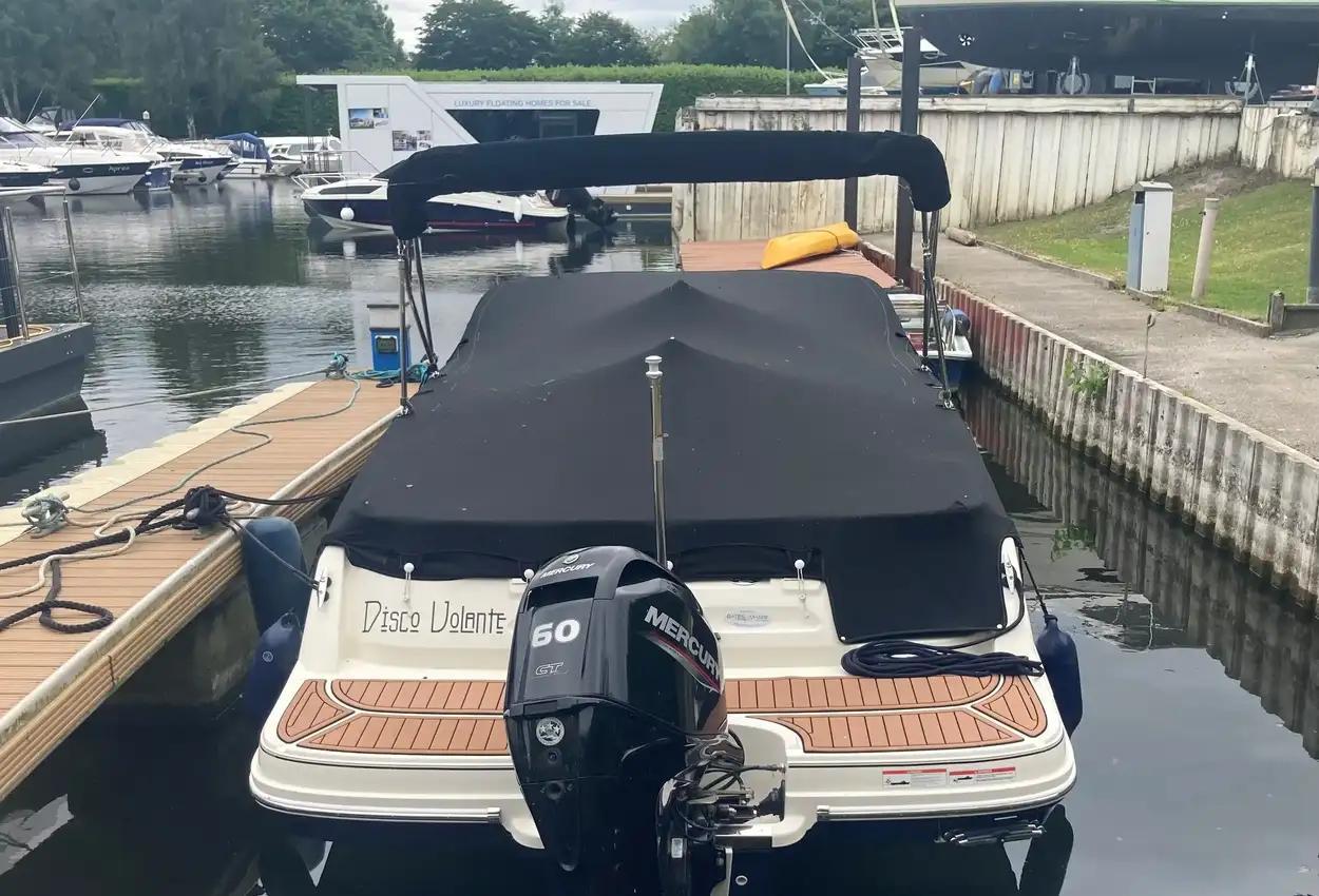 bayliner Vr6