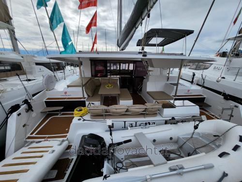 Fountaine pajot astréa 42