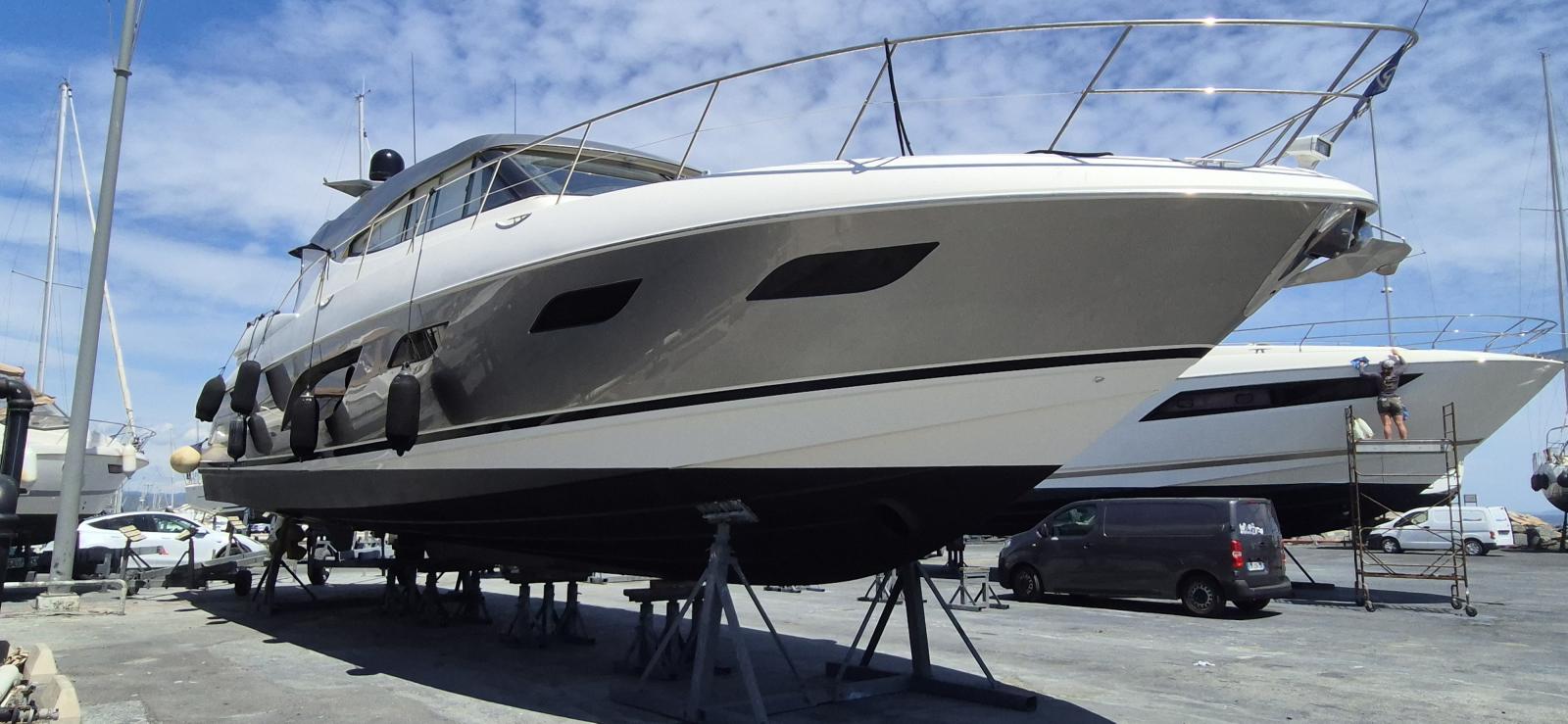 riviera 6000 sport yacht platinum