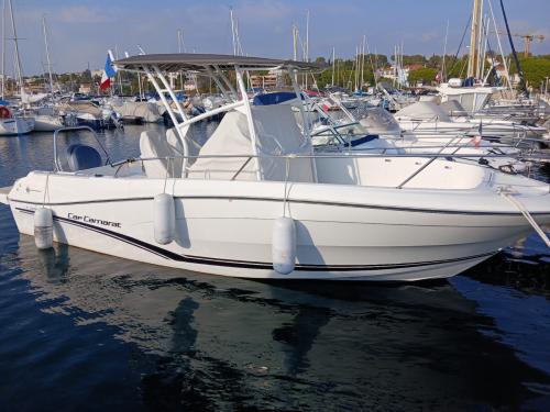 Jeanneau cap camarat 7.5cc s2