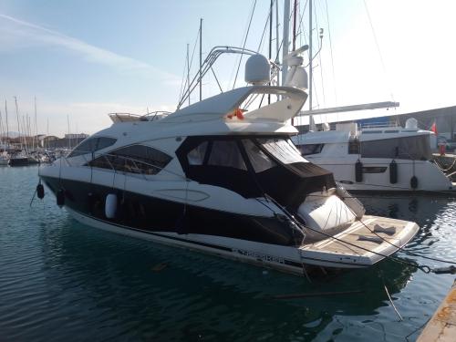 Sunseeker manhattan 52