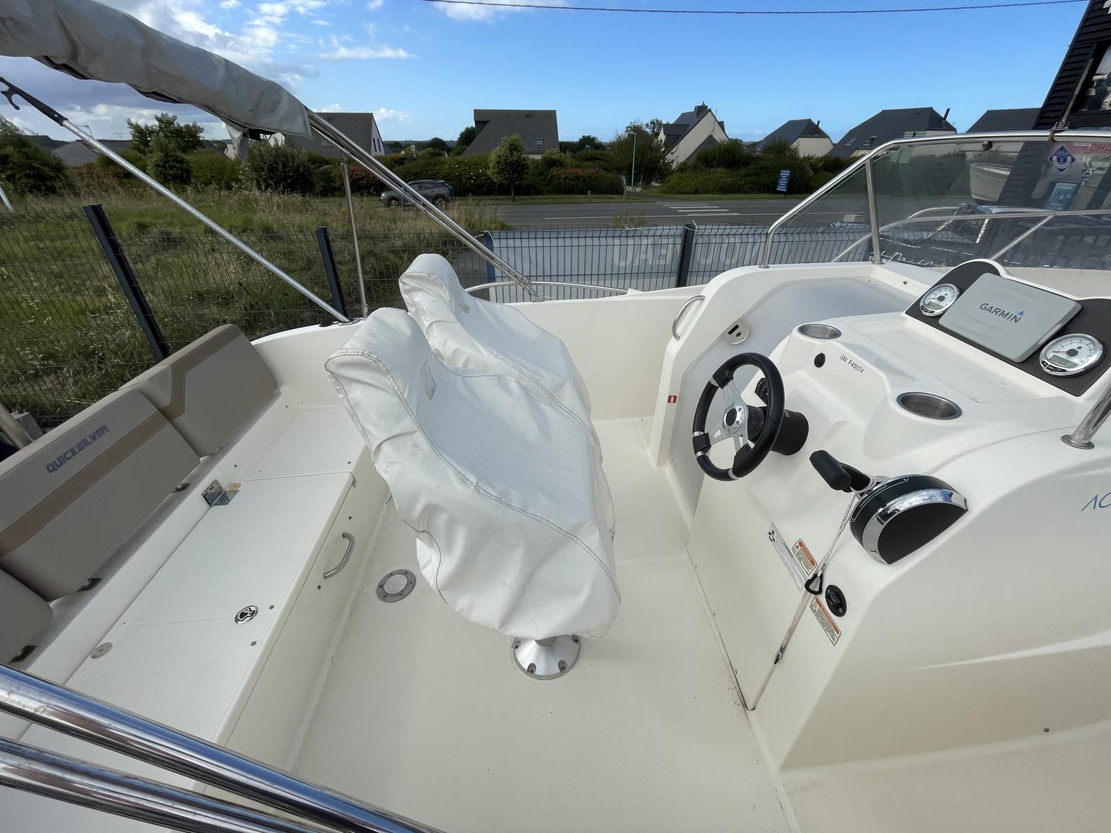 quicksilver Activ 675