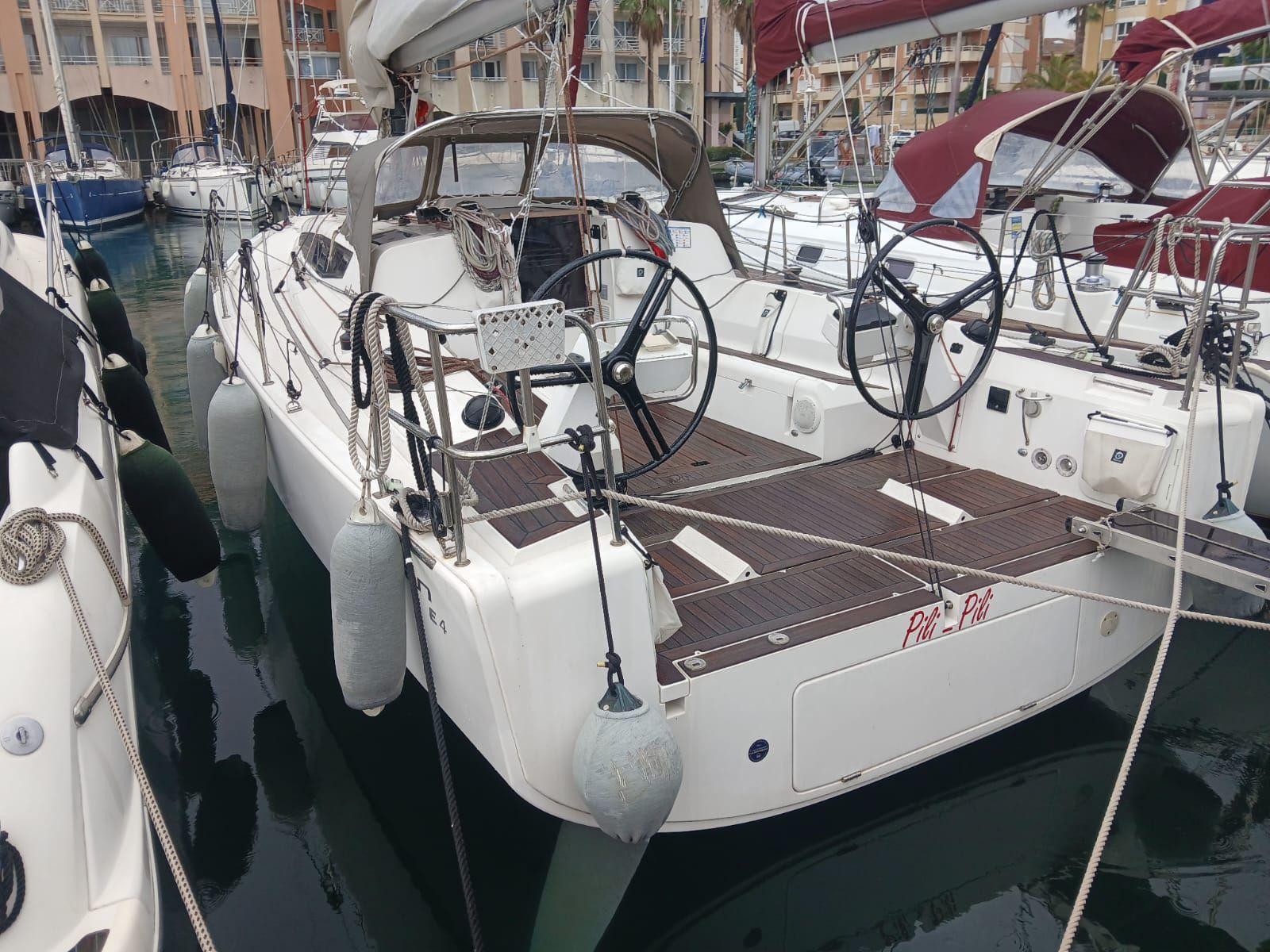 elan E4