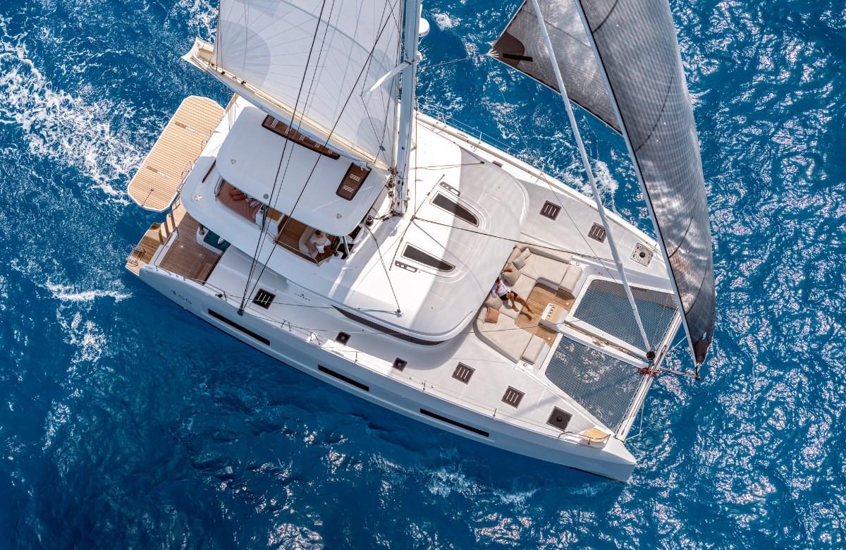 lagoon 55