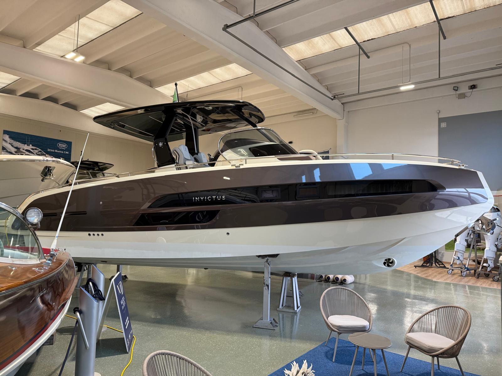 invictus Gt320