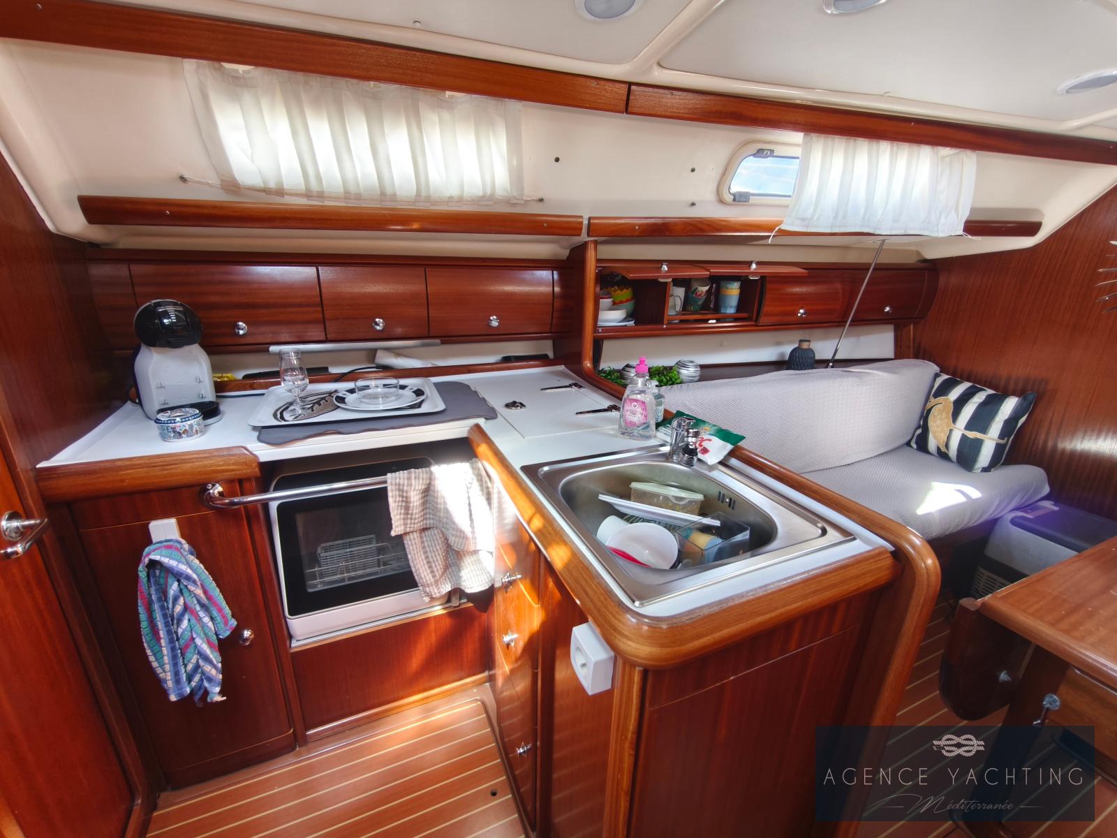 bavaria yachts 36