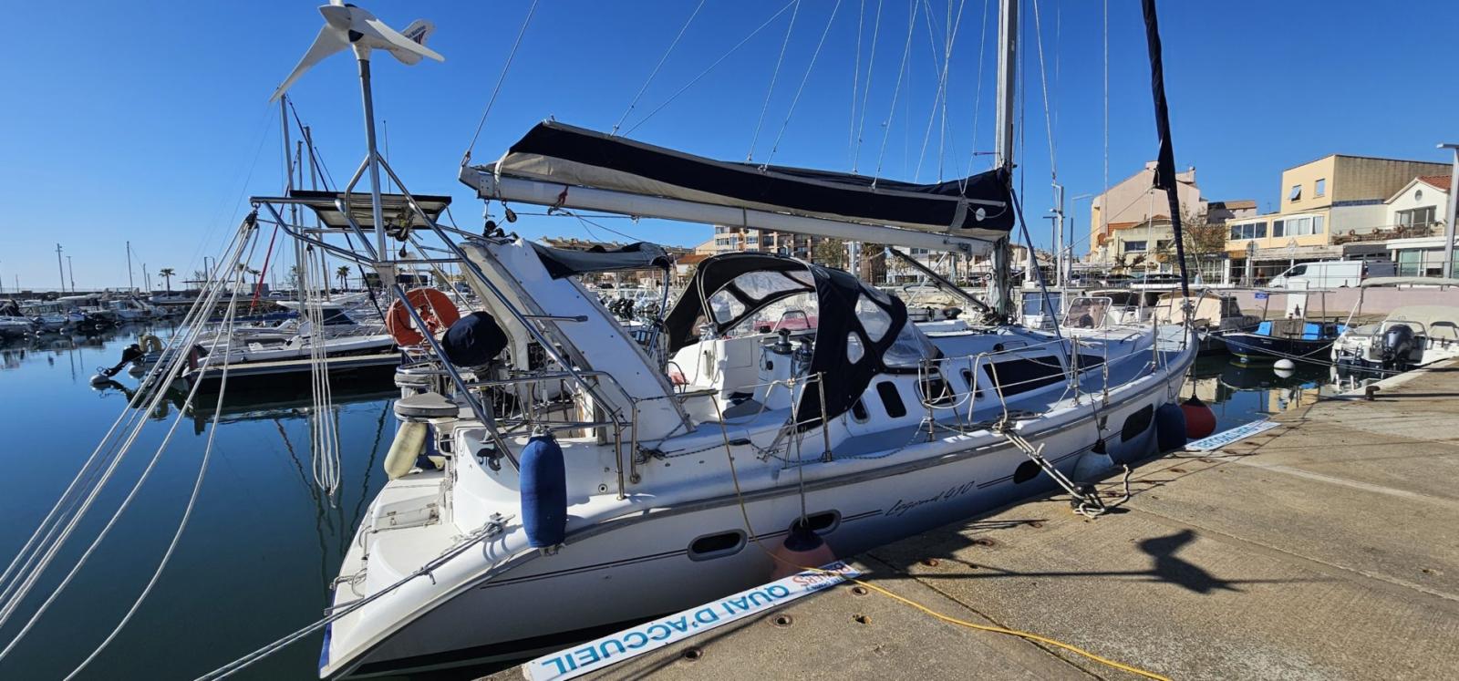 hunter marine 410 legend